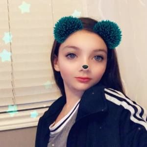 Meet your Posher, Janessa